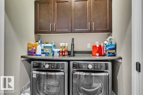 5121 1B Avenue, Edmonton, AB - Indoor Photo Showing Laundry Room