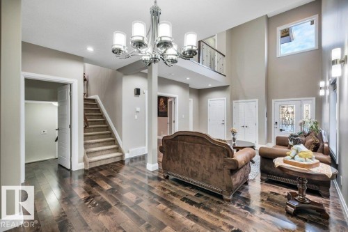 5121 1B Avenue, Edmonton, AB - Indoor