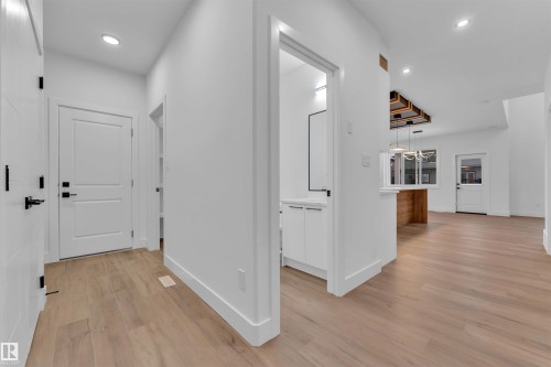 209 Basin Court, Leduc, AB - Indoor Photo Showing Other Room