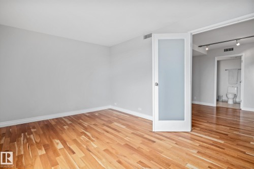 202 10010 119 Street, Edmonton, AB - Indoor Photo Showing Other Room