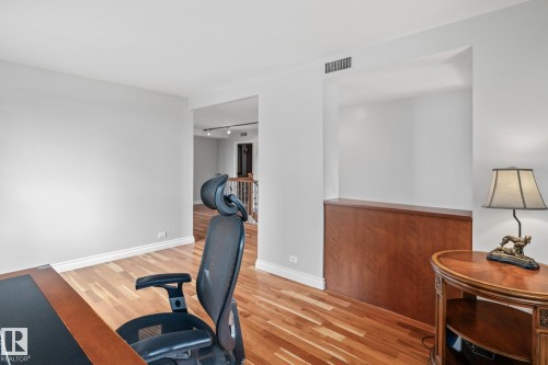 202 10010 119 Street, Edmonton, AB - Indoor Photo Showing Office