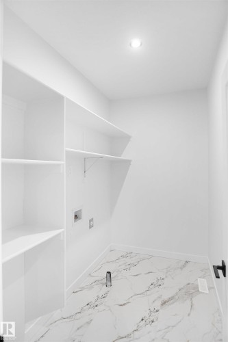 23 Trill Point(E), Spruce Grove, AB - Indoor With Storage