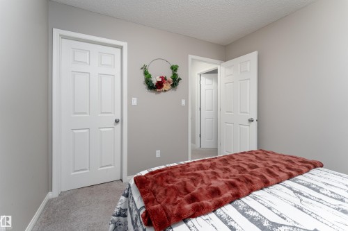 8533 Ellis Link, Edmonton, AB - Indoor Photo Showing Bedroom