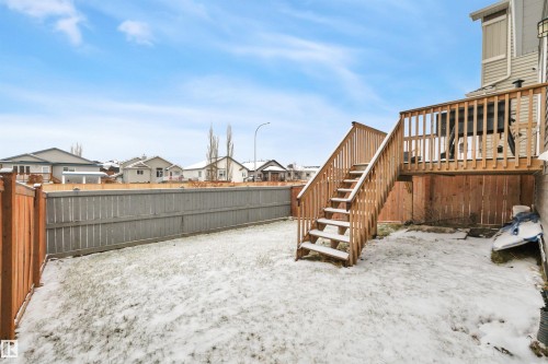 944 Berg Place, Leduc, AB - Outdoor