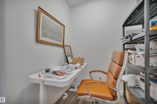 944 Berg Place, Leduc, AB - Indoor