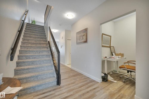 944 Berg Place, Leduc, AB - Indoor Photo Showing Other Room