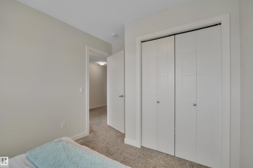 944 Berg Place, Leduc, AB - Indoor Photo Showing Bedroom