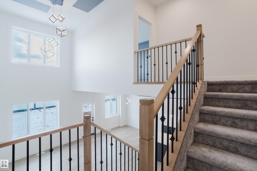 286 Munn Way, Leduc, AB - Indoor Photo Showing Other Room