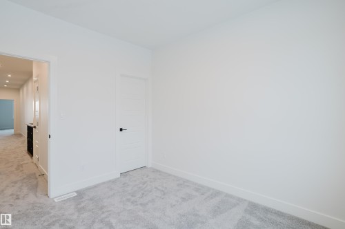 286 Munn Way, Leduc, AB - Indoor Photo Showing Other Room