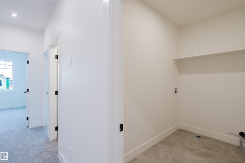 286 Munn Way, Leduc, AB - Indoor Photo Showing Other Room