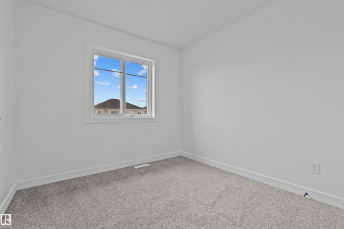 9905-9909 107 Avenue, Morinville, AB - Indoor Photo Showing Other Room