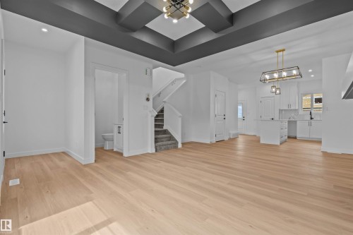 9905-9909 107 Avenue, Morinville, AB - Indoor Photo Showing Other Room