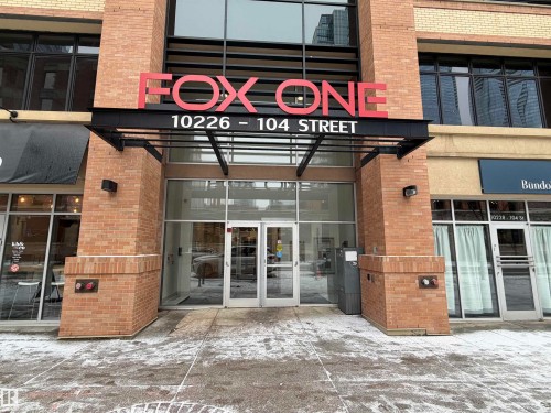 804 10226 104 Street, Edmonton, AB - Outdoor