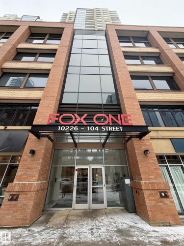 804 10226 104 Street, Edmonton, AB - Outdoor