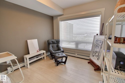 804 10226 104 Street, Edmonton, AB - Indoor