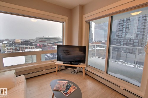 804 10226 104 Street, Edmonton, AB - Indoor