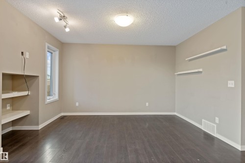 4690 Alwood Way, Edmonton, AB - Indoor Photo Showing Other Room