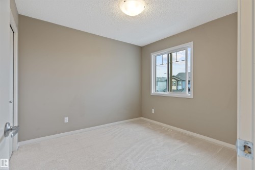 4690 Alwood Way, Edmonton, AB - Indoor Photo Showing Other Room