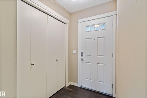 4690 Alwood Way, Edmonton, AB - Indoor Photo Showing Other Room