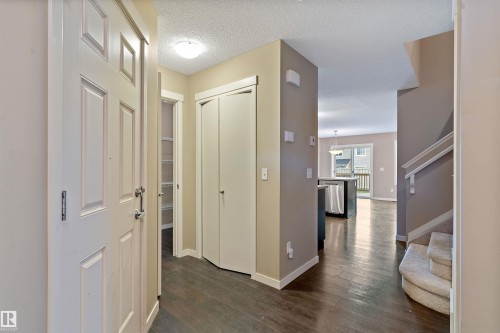 4690 Alwood Way, Edmonton, AB - Indoor Photo Showing Other Room