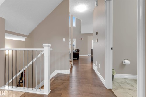 1347 Watt Drive, Edmonton, AB - Indoor Photo Showing Other Room