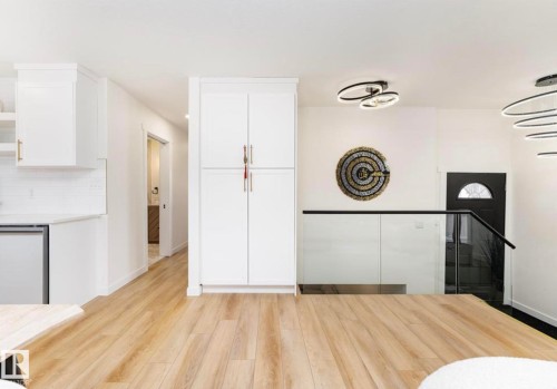 17327 106 Street, Edmonton, AB - Indoor Photo Showing Other Room