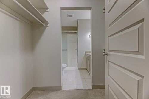 1820 34 Avenue, Edmonton, AB - Indoor