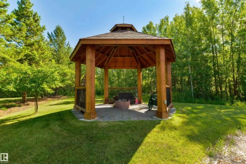 55 24524 Twp Road 544, Rural Sturgeon County, AB - Outdoor With Backyard