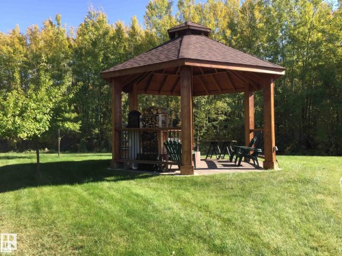 55 24524 Twp Road 544, Rural Sturgeon County, AB - Outdoor With Backyard