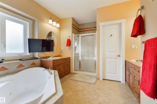 55 24524 Twp Road 544, Rural Sturgeon County, AB - Indoor Photo Showing Bathroom