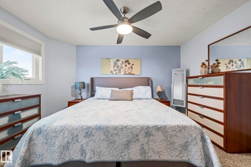 5104 191 Street, Edmonton, AB - Indoor Photo Showing Bedroom