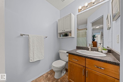 5104 191 Street, Edmonton, AB - Indoor Photo Showing Bathroom