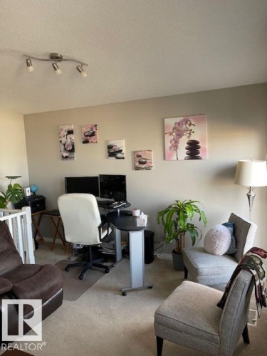 25 Woodbridge Link, Fort Saskatchewan, AB - Indoor