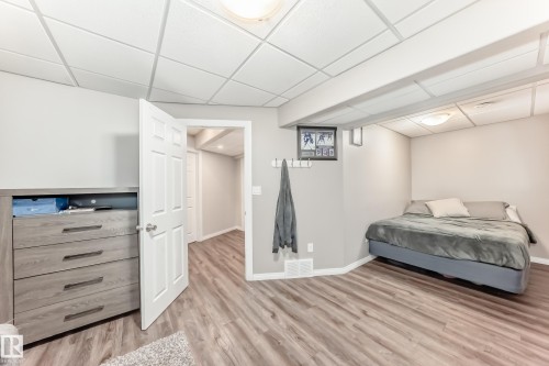 25 Woodbridge Link, Fort Saskatchewan, AB - Indoor Photo Showing Other Room