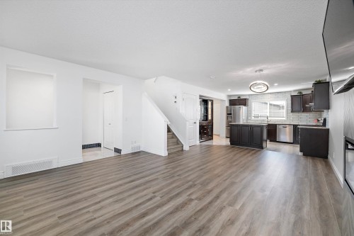 9852 217 Street Nw, Edmonton, AB - Indoor Photo Showing Kitchen