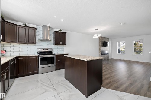 9852 217 Street Nw, Edmonton, AB - Indoor Photo Showing Kitchen With Upgraded Kitchen
