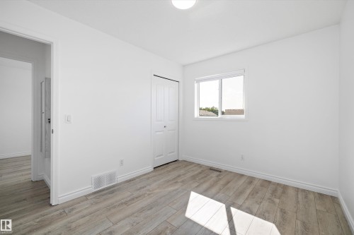9852 217 Street Nw, Edmonton, AB - Indoor Photo Showing Other Room