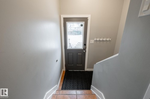 15003 58 Street, Edmonton, AB - Indoor Photo Showing Other Room