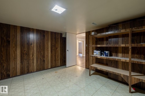 15003 58 Street, Edmonton, AB - Indoor Photo Showing Other Room