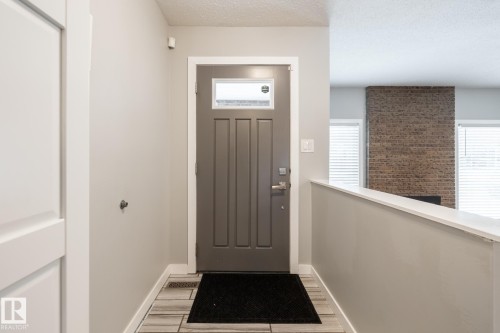 15003 58 Street, Edmonton, AB - Indoor Photo Showing Other Room