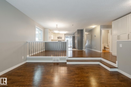 15003 58 Street, Edmonton, AB - Indoor