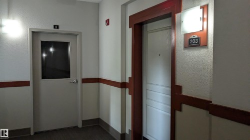 203 11140 68 Avenue, Edmonton, AB - Indoor Photo Showing Other Room