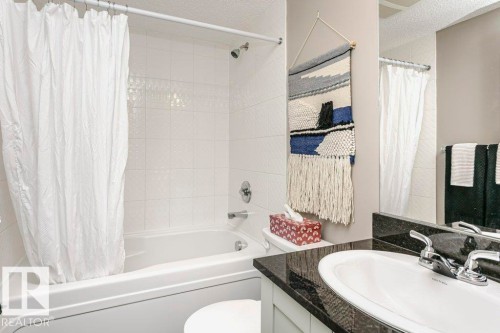 106 5816 Mullen Place, Edmonton, AB - Indoor Photo Showing Bathroom