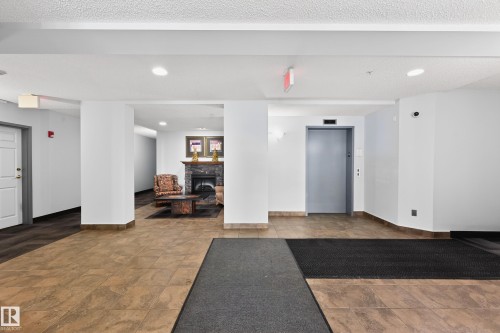 418 10403 98 Avenue, Edmonton, AB - Indoor Photo Showing Other Room