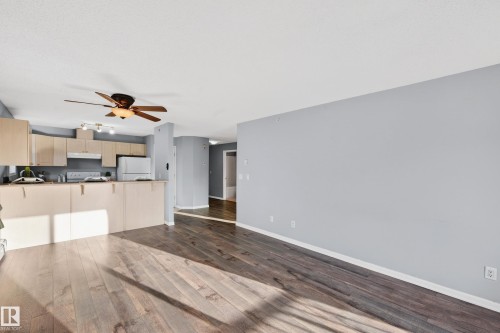 418 10403 98 Avenue, Edmonton, AB - Indoor Photo Showing Kitchen With Double Sink
