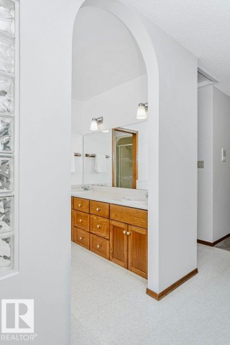 13020 157 Avenue Nw, Edmonton, AB - Indoor Photo Showing Other Room