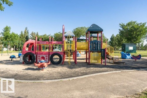 13020 157 Avenue Nw, Edmonton, AB - Outdoor