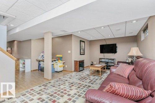 13020 157 Avenue Nw, Edmonton, AB - Indoor