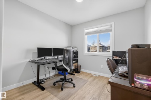 429 Pioneer Road, Spruce Grove, AB - Indoor Photo Showing Office