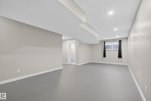 429 Pioneer Road, Spruce Grove, AB - Indoor Photo Showing Other Room